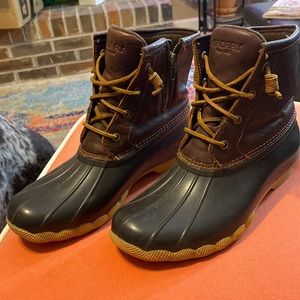 lace up duck boots/rain boots.  Women’s size 8.5
